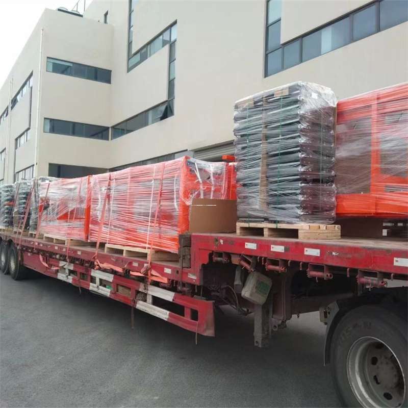福建南平光泽县到新疆伊犁霍城县物流公司福建南平光泽县至新疆伊犁霍城县物流专线往返运输